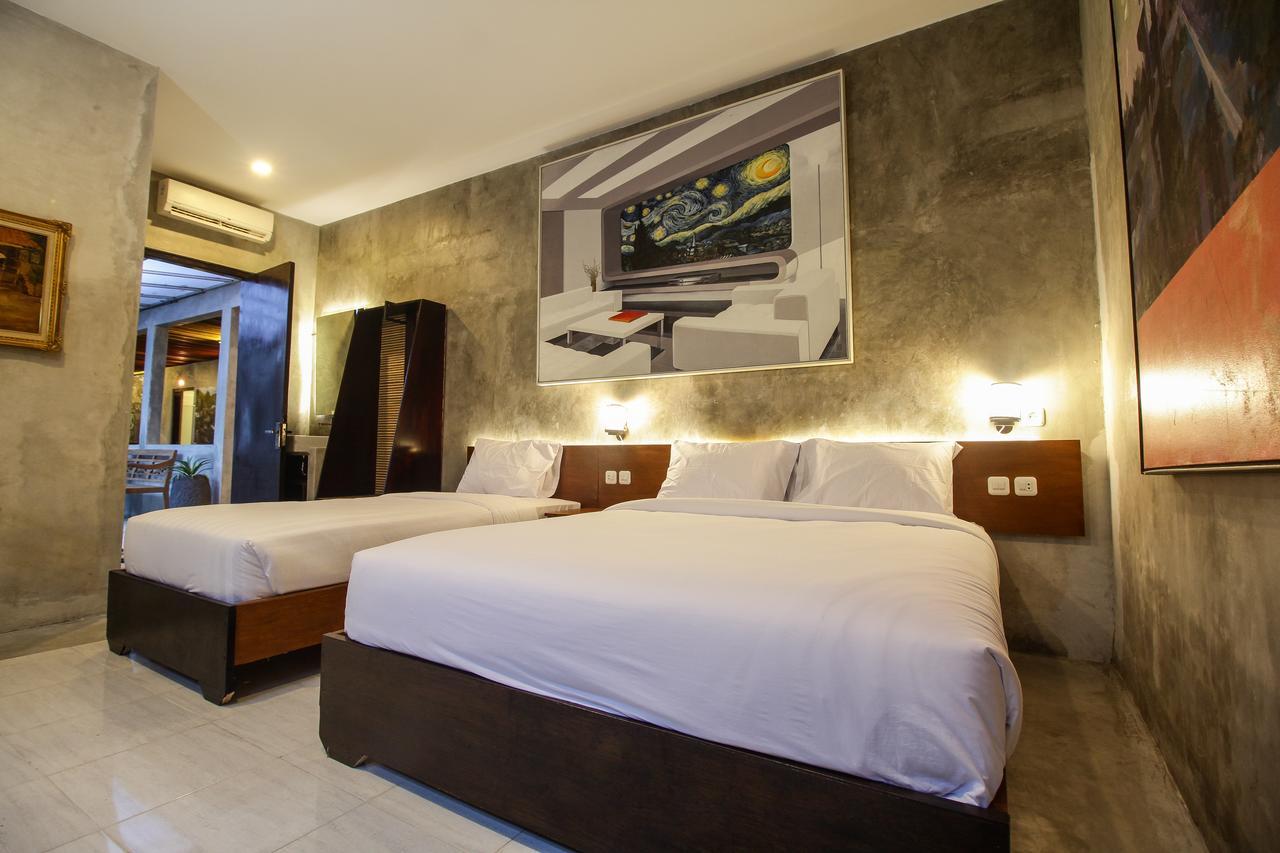 Watu Agung Guest House มาเกอลัง ภายนอก รูปภาพ